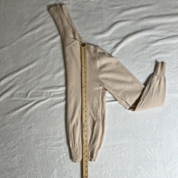 Alcott & Andrews Women's Cashmere Turtleneck Size M Cream Minimal Luxurious Soft - Picture 5 of 5